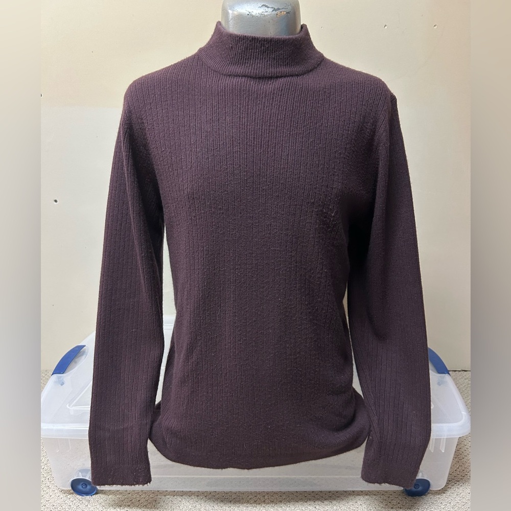 2/$20❤️- SWEATER | Men’s George sweater size small